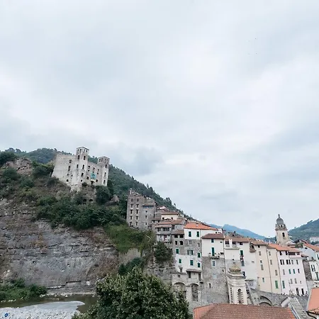 Dussaiga - La Casa Di Rina Ferienhaus